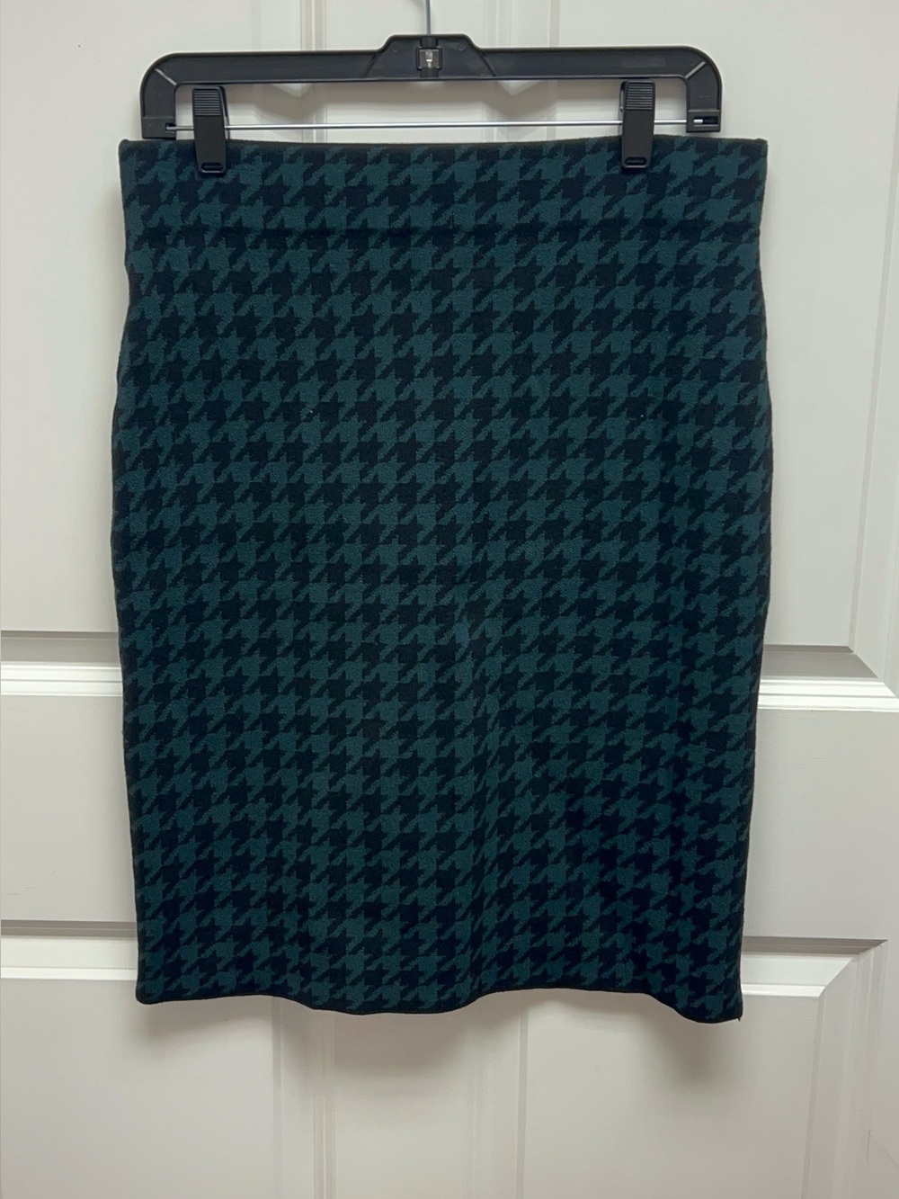 Ann Taylor Teal and Black Houndstooth Pencil Skirt- Size Medium